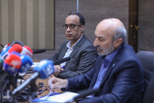 نشست خبری ریاست دانشگاه تهران با خبرنگاران