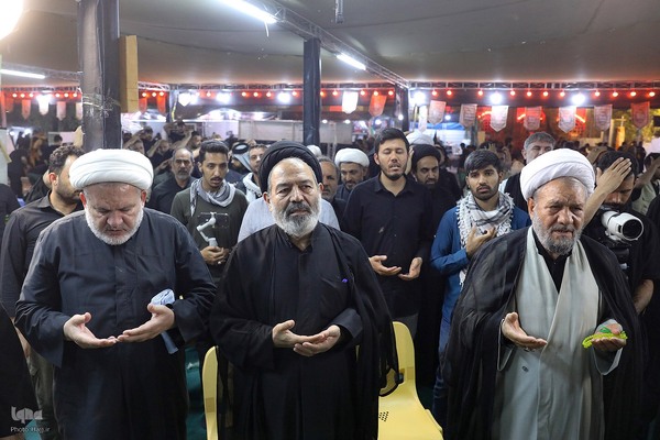 همایش اربعین و امت اسلامی