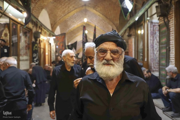 عزاداری اربعین حسینی در بزرگترین بازار مسقف جهان