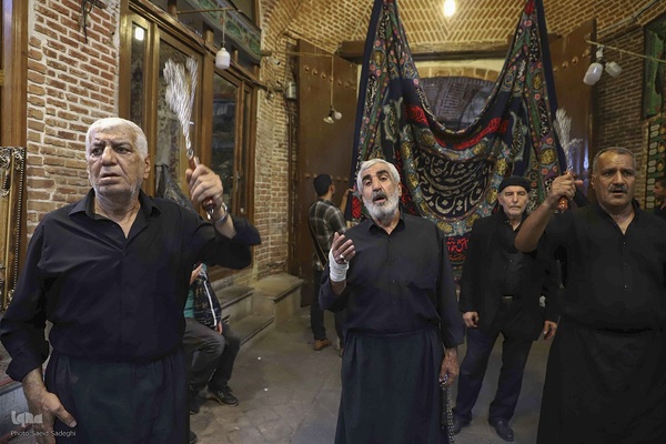 عزاداری اربعین حسینی در بزرگترین بازار مسقف جهان