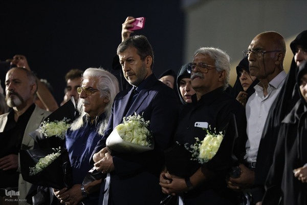 مراسم استقبال از پیکر استاد محمود فرشچیان در اصفهان