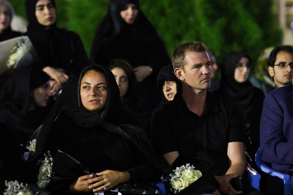 مراسم استقبال از پیکر استاد محمود فرشچیان در اصفهان