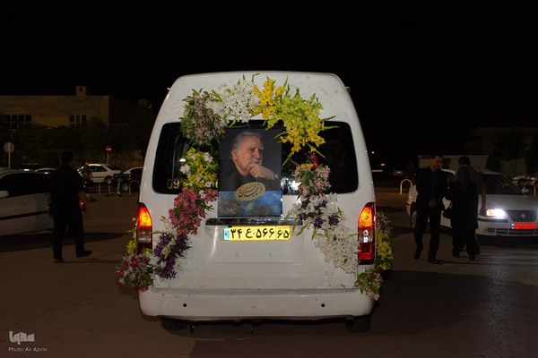 مراسم استقبال از پیکر استاد محمود فرشچیان در اصفهان