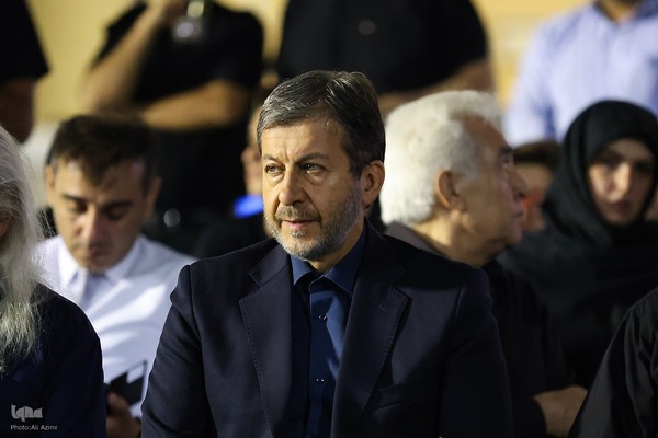 مراسم استقبال از پیکر استاد محمود فرشچیان در اصفهان