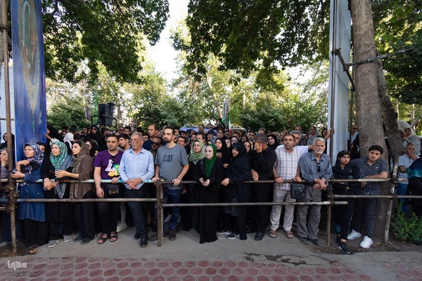 بدرقه پیکر استاد فرشچیان به خانه ابدی