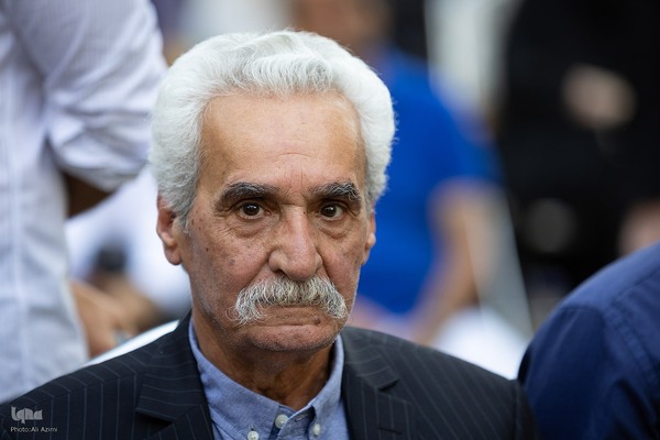 بدرقه پیکر استاد فرشچیان به خانه ابدی