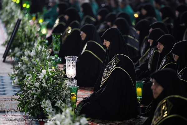 مراسم خطبه‌خوانی شب شهادت امام رضا(ع) در حرم رضوی