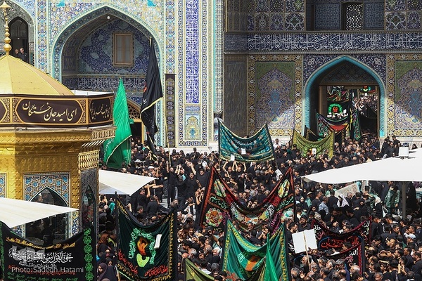 عزاداری شب شهادت امام رضا(ع) در مشهد