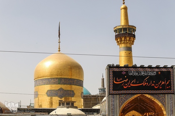 عزاداری شب شهادت امام رضا(ع) در مشهد