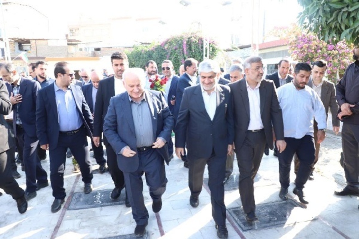 تجدید میثاق مدیران ارشد مازندران با آرمان‌های شهدا در آغاز هفته دولت