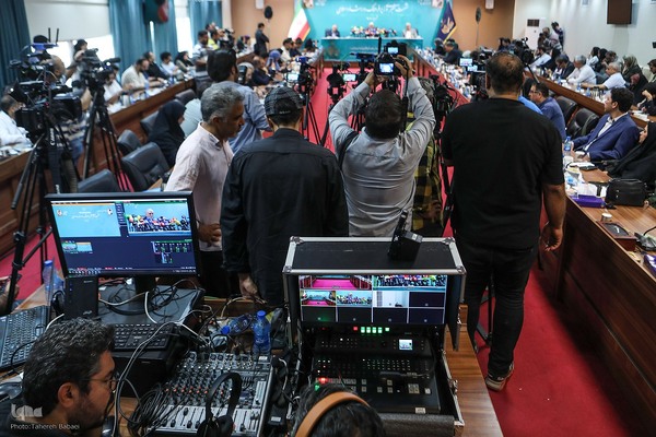 نشست خبری وزیر فرهنگ و ارشاد اسلامی