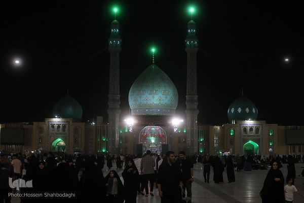 عزاداری شب شهادت امام حسن عسکری در مسجد مقدس جمکران