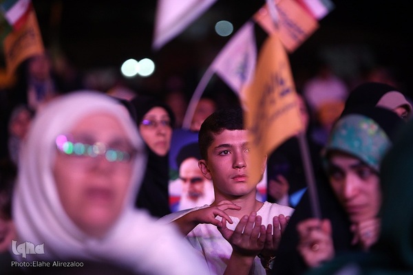 جشن‌ «عید بیعت» در میدان امام حسین(ع)