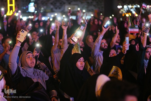 جشن‌ «عید بیعت» در میدان امام حسین(ع)