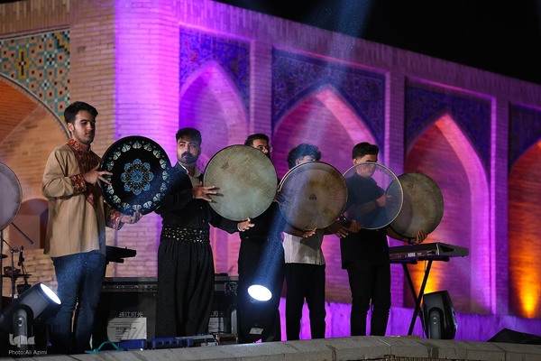 ویژه‌برنامه «امت ماه» در اصفهان