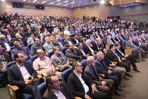 آیین تجلیل از برگزیدگان جشنواره شهید رجایی