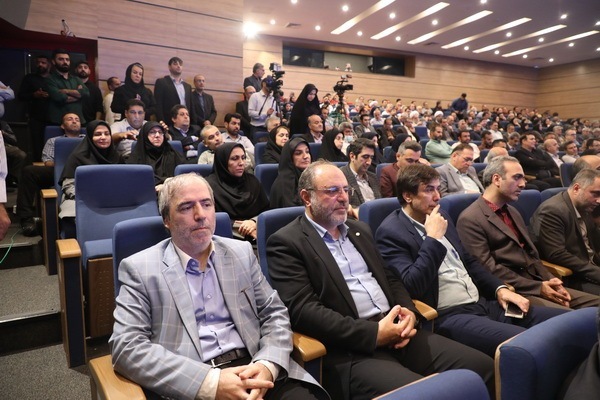 آیین تجلیل از برگزیدگان جشنواره شهید رجایی
