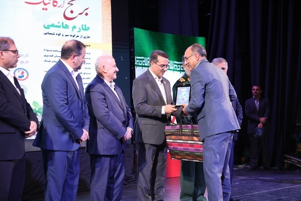 آیین تجلیل از برگزیدگان جشنواره شهید رجایی