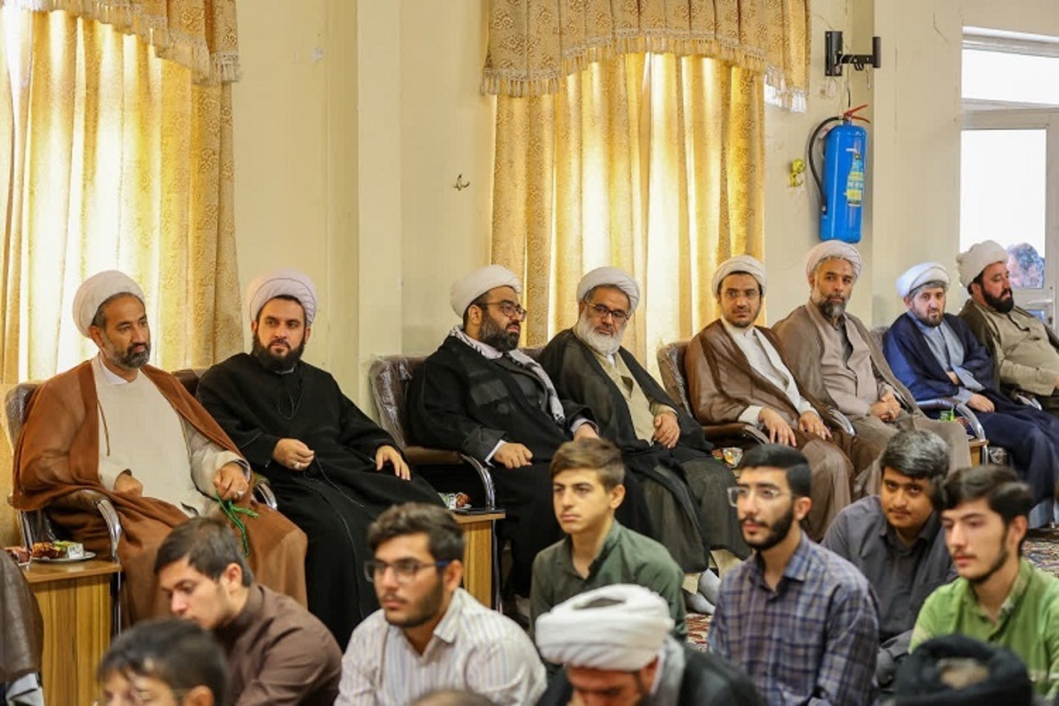 مراسم آغاز سال‌تحصیلی حوزه‌های علمیه استان