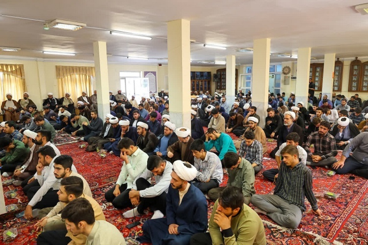 مراسم آغاز سال‌تحصیلی حوزه‌های علمیه استان