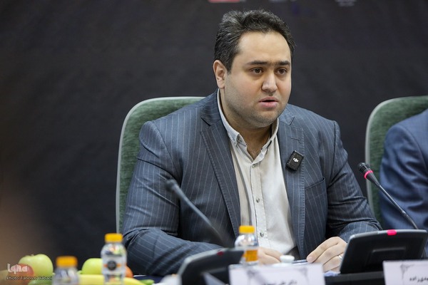 رونمایی مستند رخ ایران