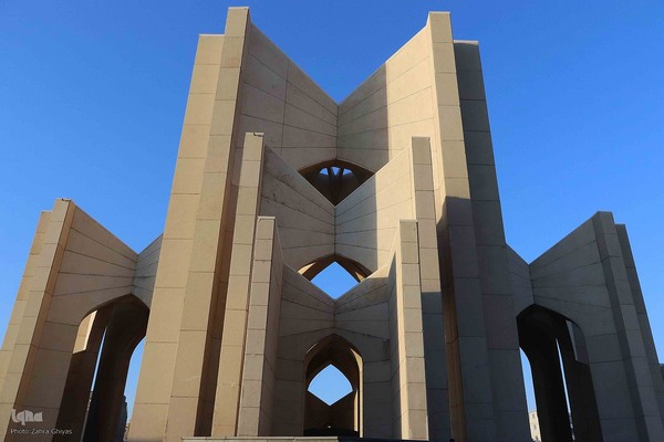 به یاد شهریار شیرین سخن