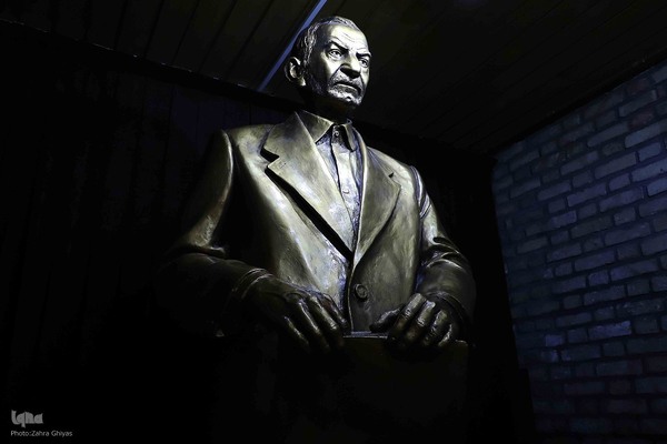 به یاد شهریار شیرین سخن