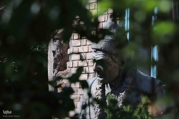 به یاد شهریار شیرین سخن