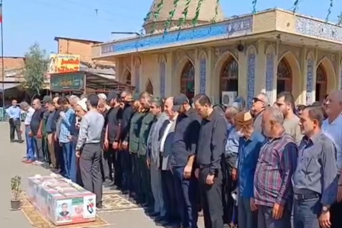 تشییع پیکر جانباز ۷۰ درصد و آزاده دفاع مقدس، سردار شهید محمود دولت‌آبادی در ساری
