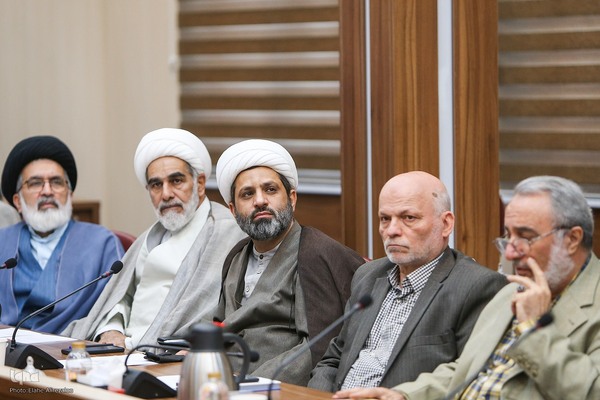 نشست ستاد مرکزی مراسم یو‌م‌الله سیزده آبان