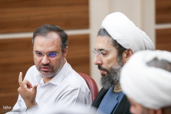 نشست ستاد مرکزی مراسم یو‌م‌الله سیزده آبان