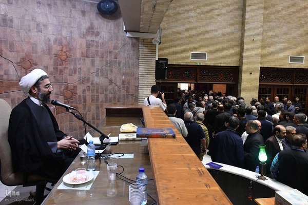 مراسم ختم مادر غلامعلی حدادعادل