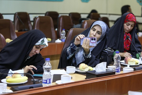 نشست خبری اولین دوره مسابقات قرآن «زَینُ الْأَصْوَات»