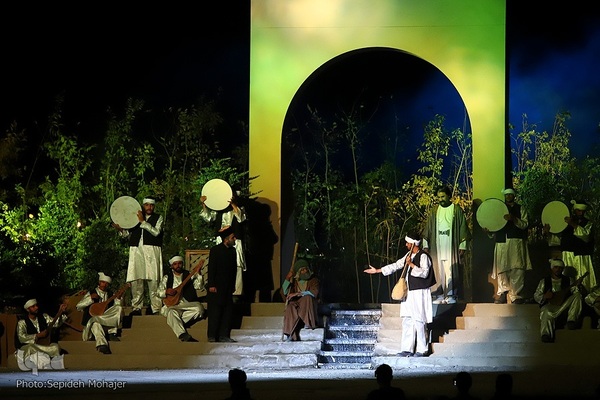 نمایش میدانی و رزمی «۱۸۰۰۱» در مشهد