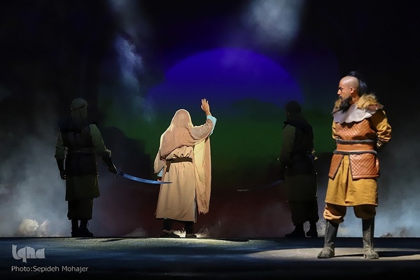 نمایش میدانی و رزمی «۱۸۰۰۱» در مشهد