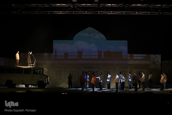 نمایش میدانی و رزمی «۱۸۰۰۱» در مشهد