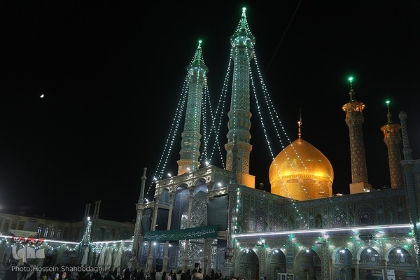 شب میلاد امام حسن عسکری(ع) در حرم کریمه اهل بیت(س)