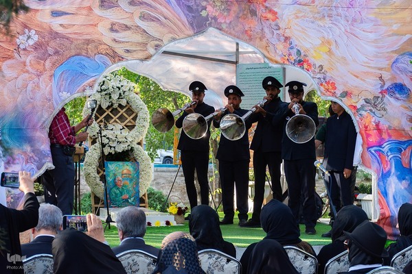 مراسم چهلمین روز درگذشت استاد فرشچیان در اصفهان