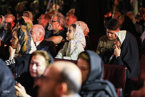 مراسم چهلمین روز درگذشت استاد فرشچیان در اصفهان