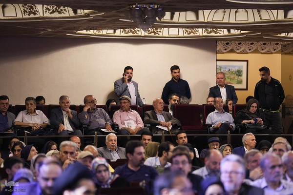 مراسم چهلمین روز درگذشت استاد فرشچیان در اصفهان