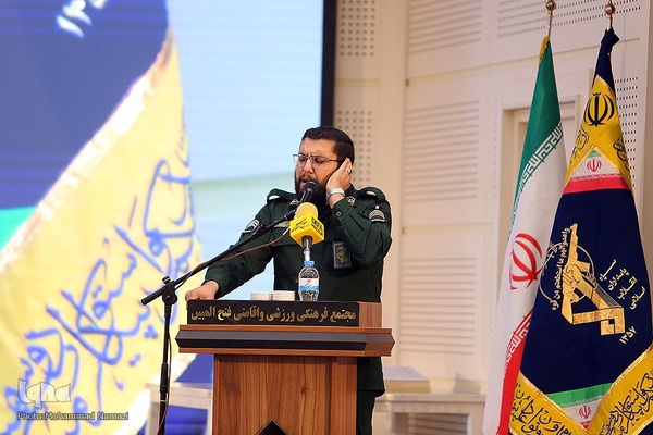 آئین اختتامیه مسابقات سراسری قرآن کریم نیروی زمینی سپاه با حضور سردار سرتیپ پاسدار «محمد کرمی» فرمانده نیروی زمینی سپاه شامگاه چهارشنبه 9 مهرماه در مجتمع فتح المبین برگزار شد.