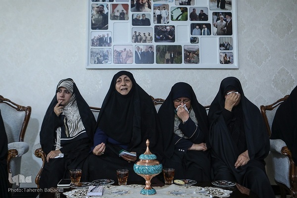 برپایی محفل بانوان فعال قرآنی در خانه شهید حاجی‌زاده