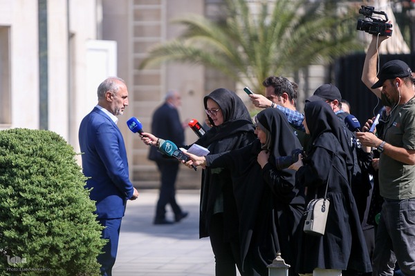 حاشیه جلسه هیات دولت