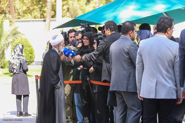 حاشیه جلسه هیات دولت