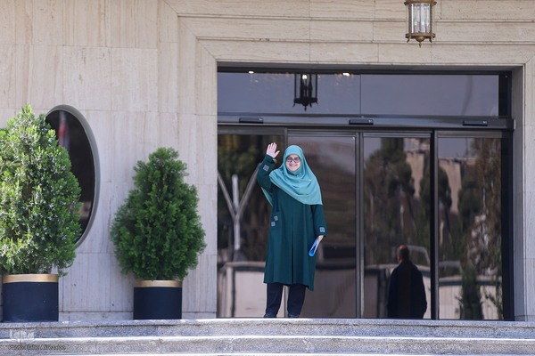 حاشیه جلسه هیات دولت