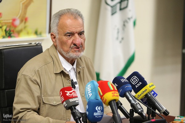  عباس سلیمی، داور بین المللی قرآن و پیشکسوت قرآنی در نشست خبری چهل و هشتمین دوره مسابقات سراسری قرآن کریم جمهوری اسلامی ایران