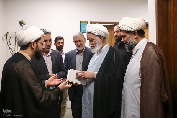 آیین رونمایی از کتاب «تکوین حزب‌الله»