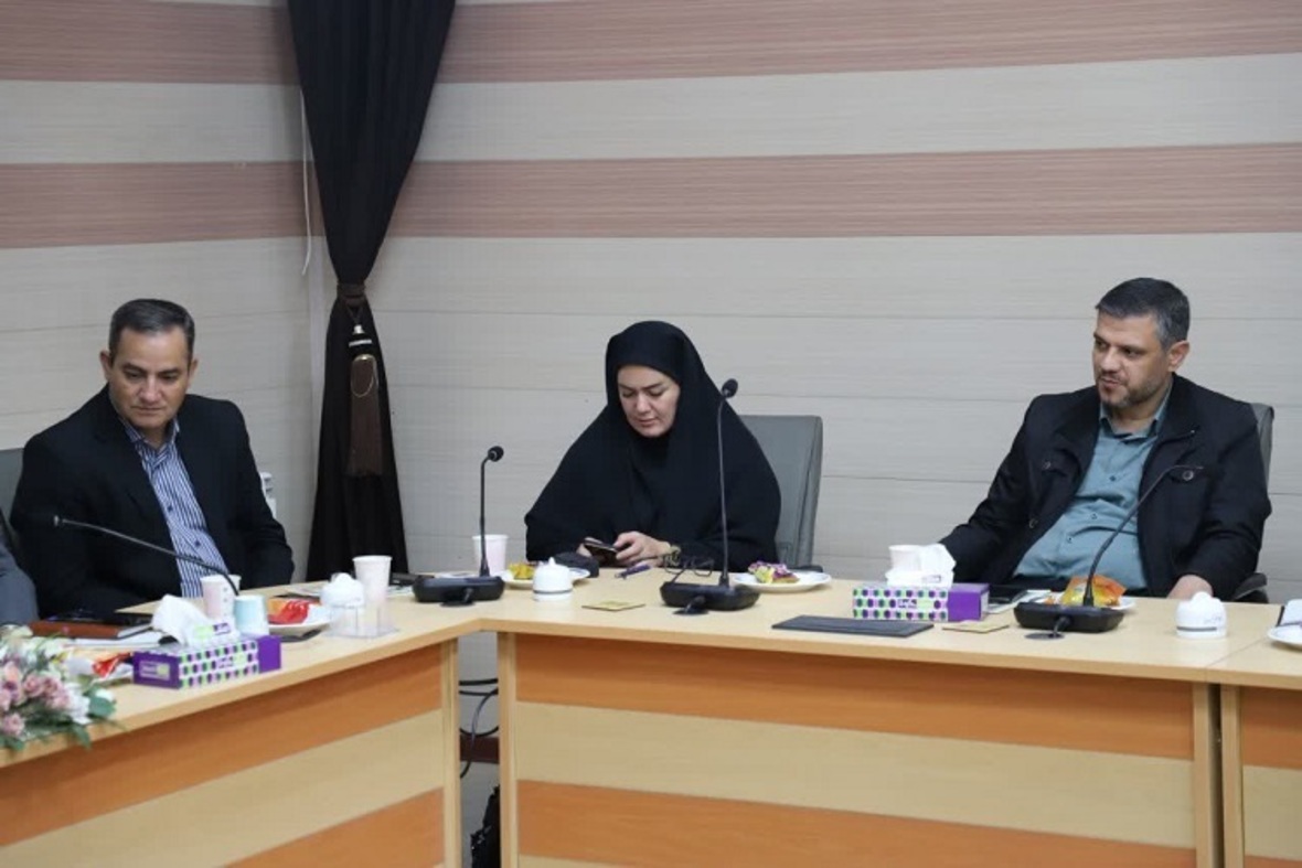 امضای تفاهم‌نامه توسعه فرهنگ نماز در مدارس آذربایجان‌شرقی