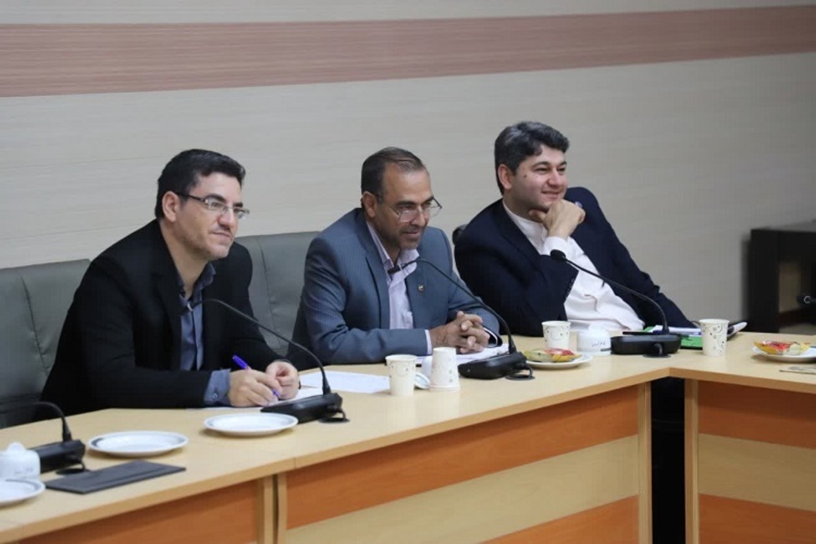 امضای تفاهم‌نامه توسعه فرهنگ نماز در مدارس آذربایجان‌شرقی
