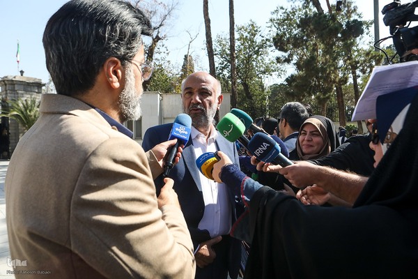 حاشیه جلسه هیئت دولت